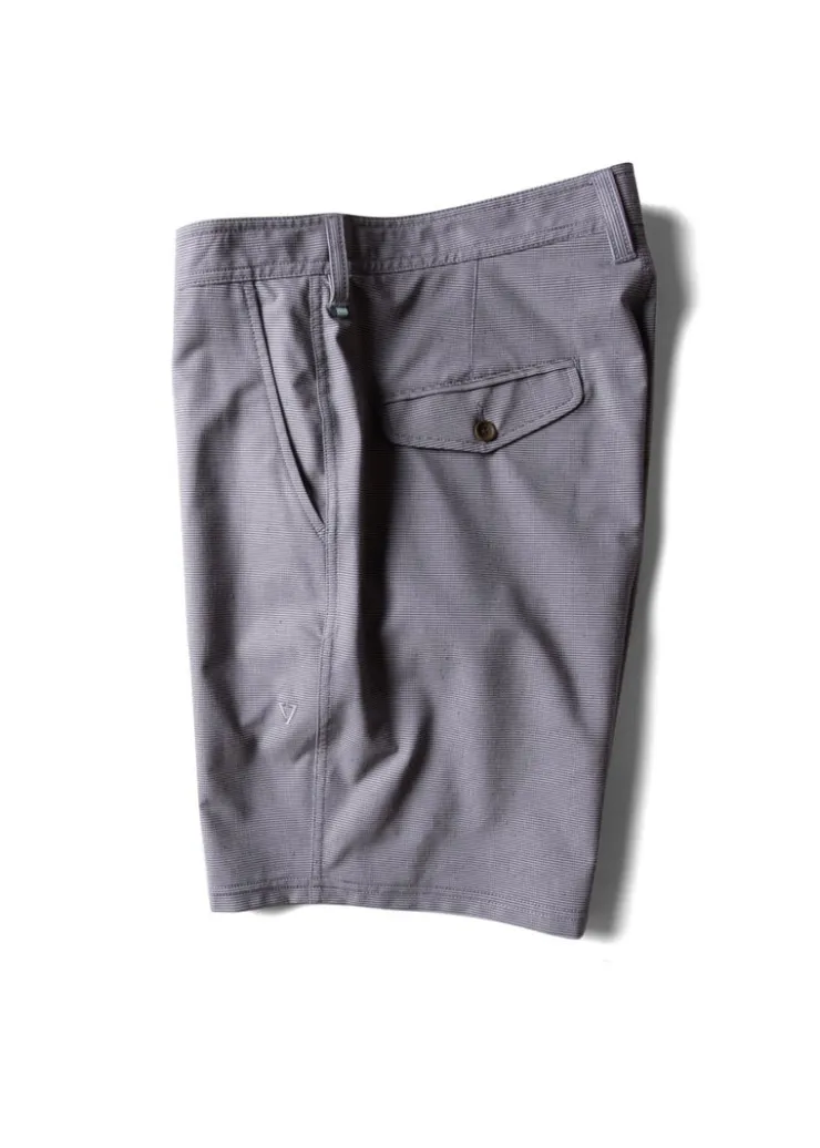 Canyons Hybrid 18.5" Walkshort-Vissla Sale